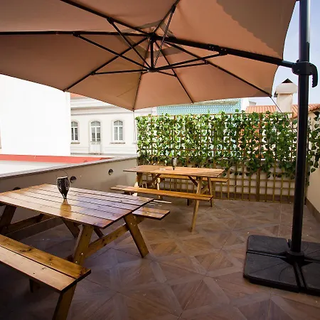 10 De Agosto Affittacamere 3*