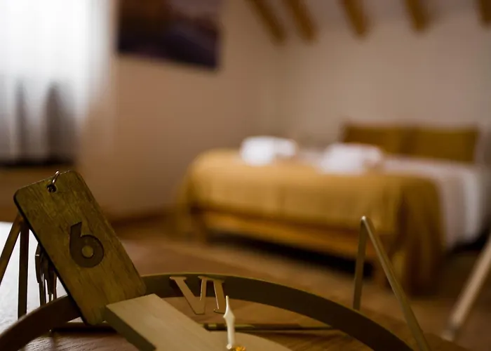 10 De Agosto Konukevi 3*